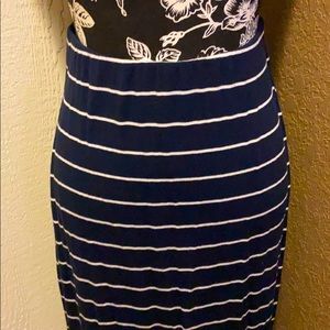 Old Navy maxi skirt